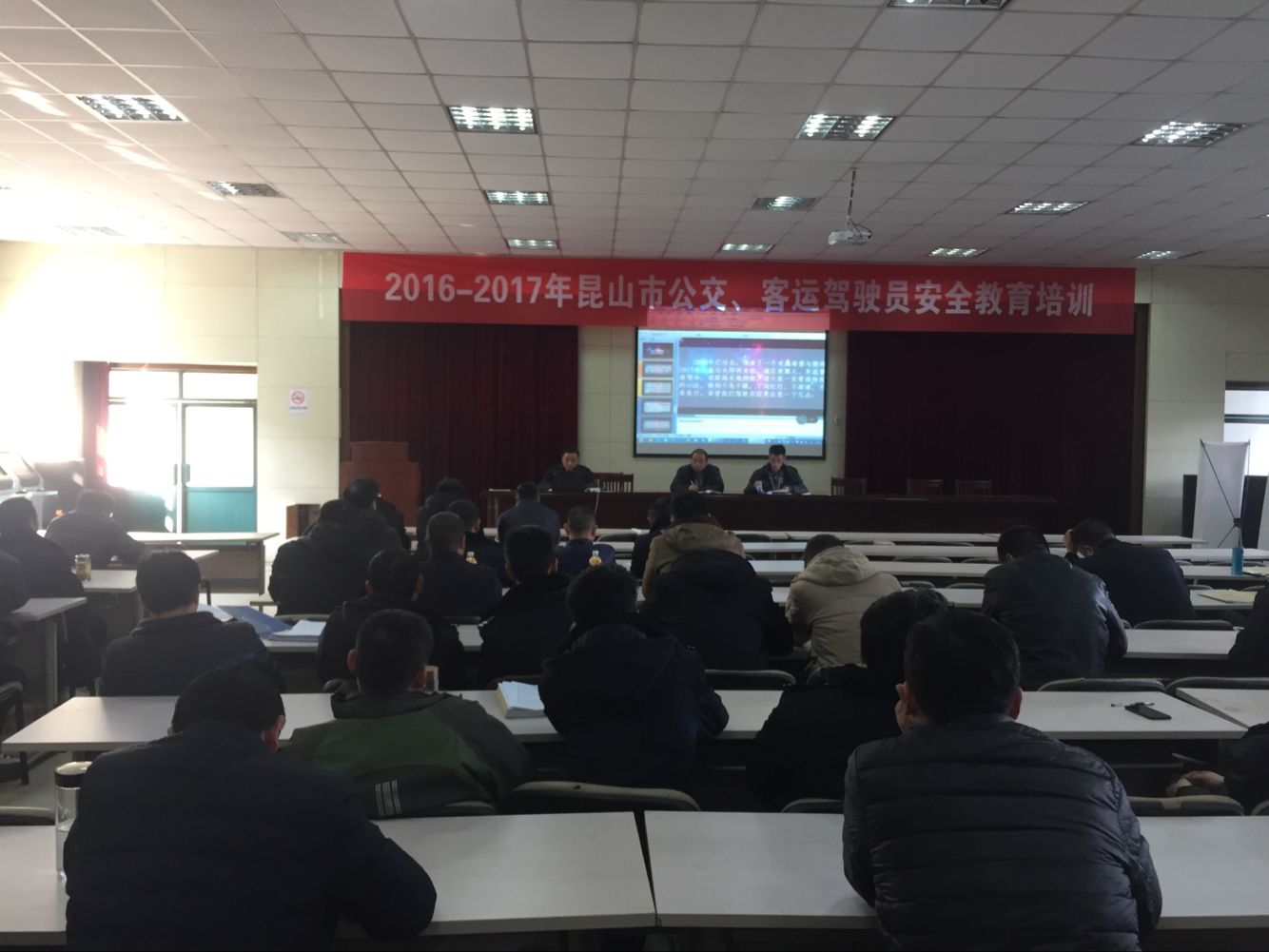 clip_image001.jpg clip_image001.jpg