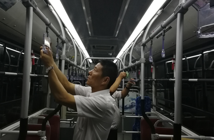 clip_image001.png clip_image001.png