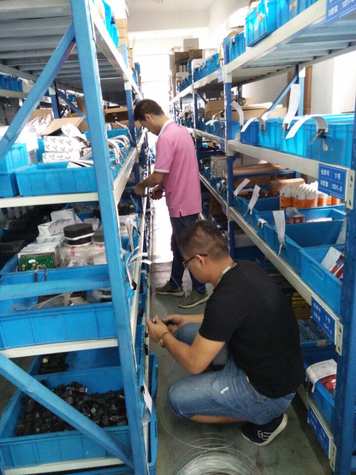 clip_image001.jpg clip_image001.jpg