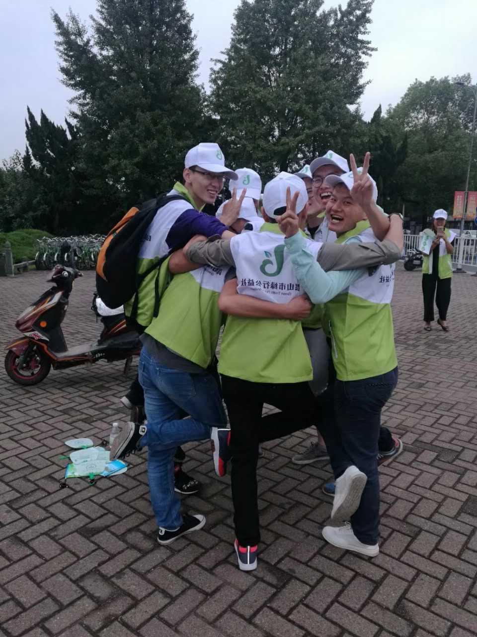 clip_image003.jpg clip_image003.jpg