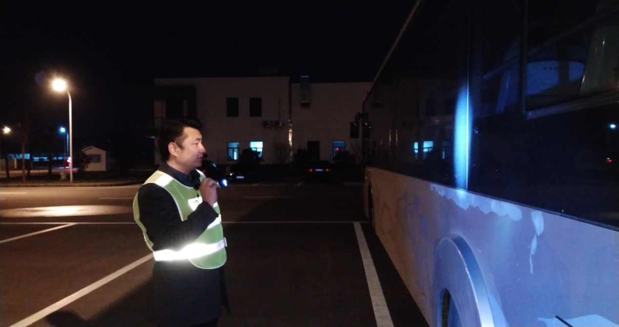 機務夜查.jpg 機務夜查.jpg