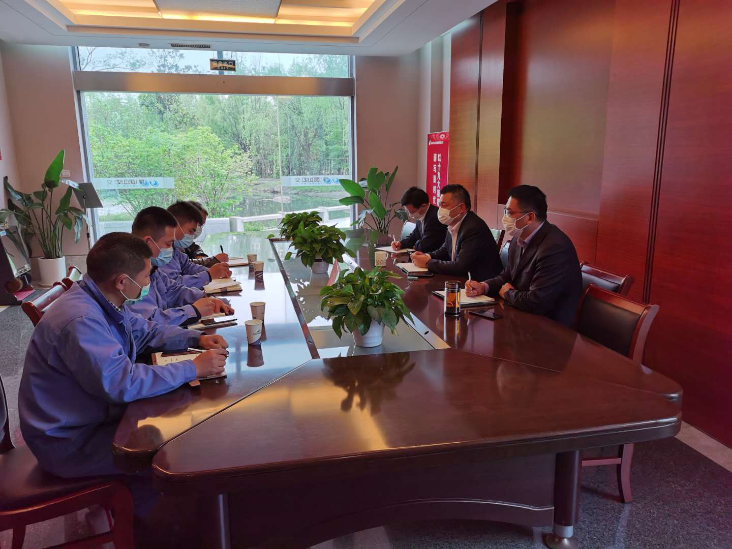 遠(yuǎn)程空調(diào)智能調(diào)控.png 遠(yuǎn)程空調(diào)智能調(diào)控.png