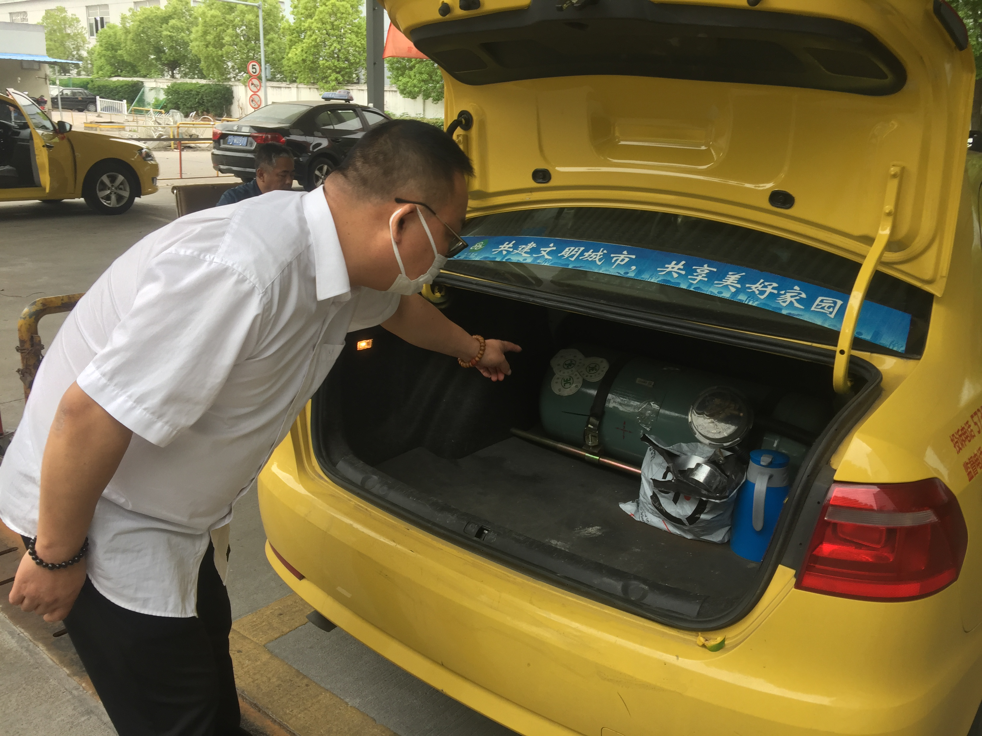 圖片3.png 圖片3.png