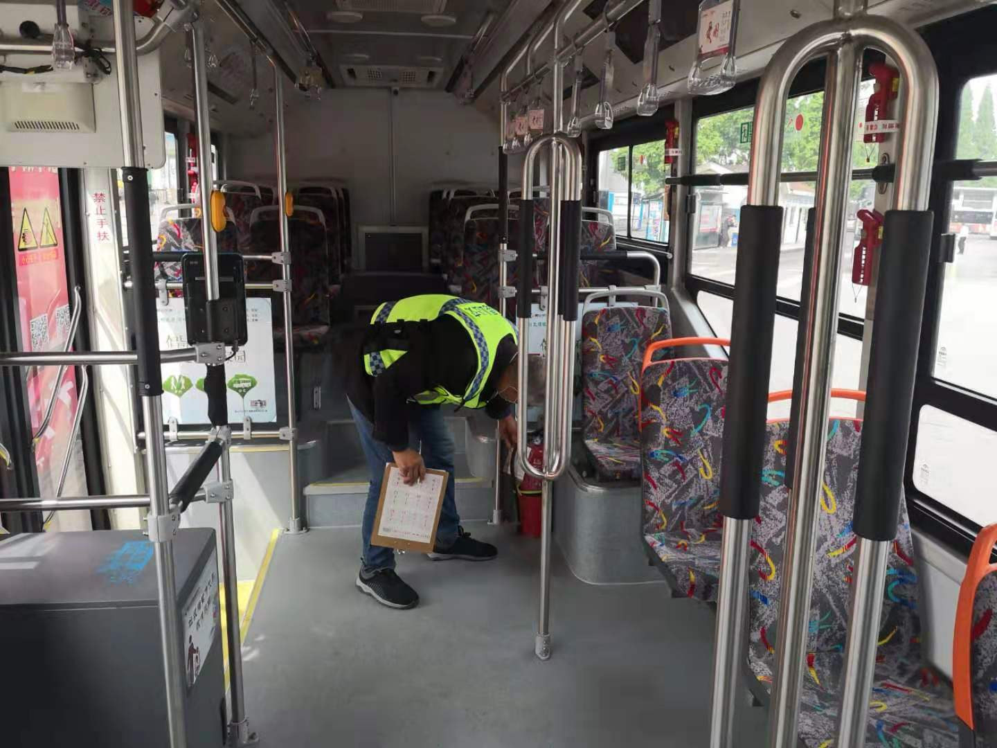 圖片2.png 圖片2.png