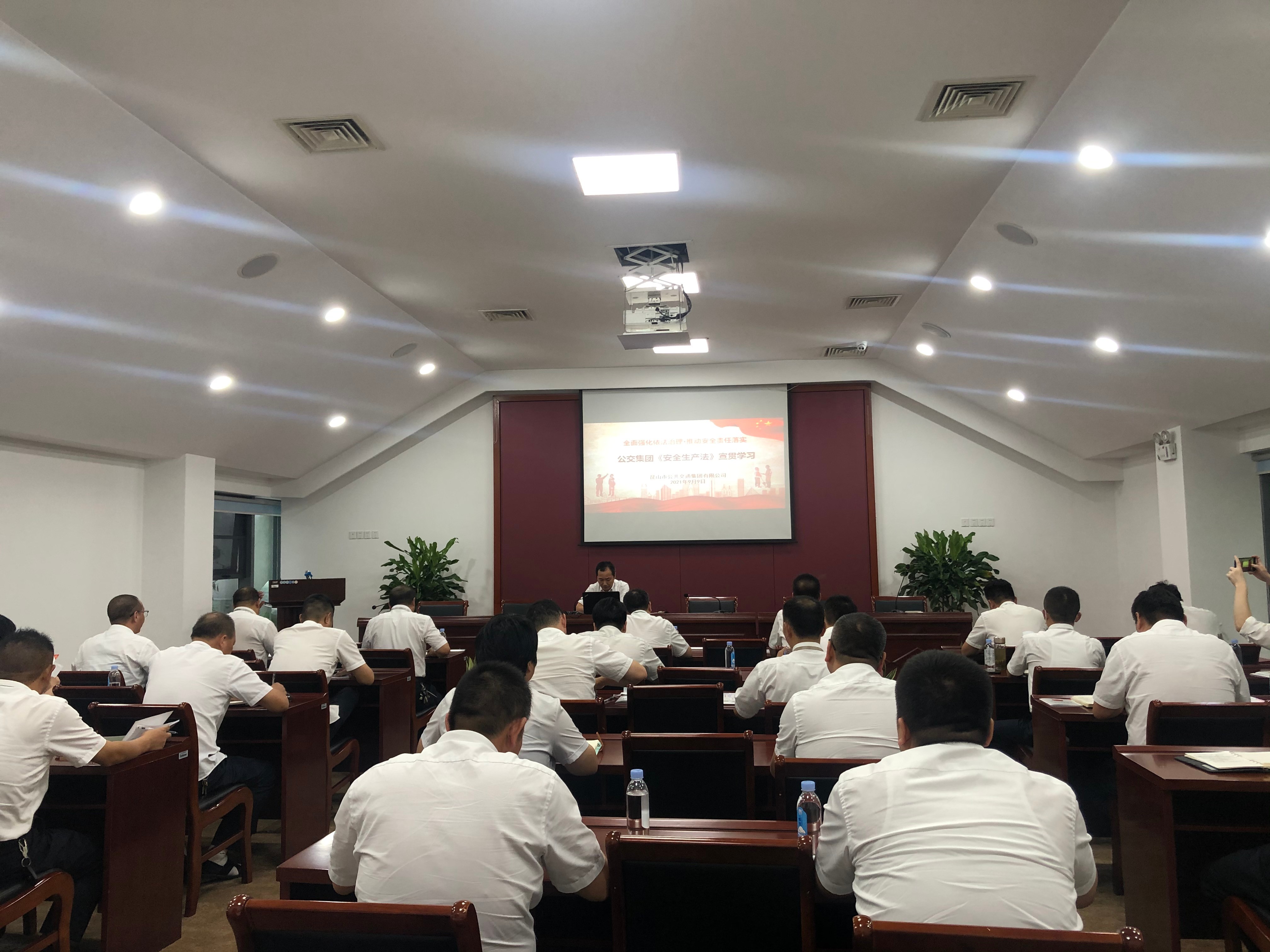 IMG_1635.JPG IMG_1635.JPG