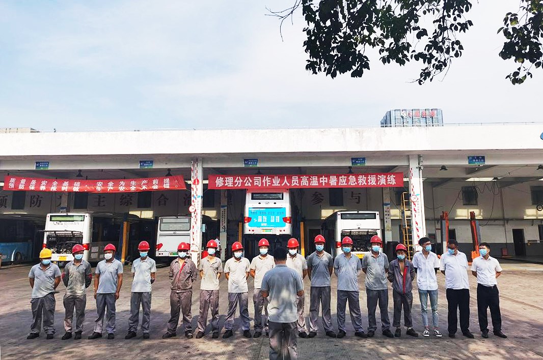 中暑演練1.jpg 中暑演練1.jpg