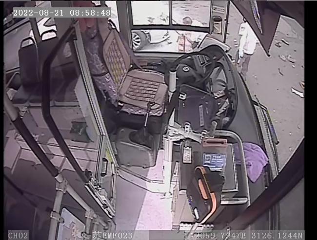 281滅火2.jpg 281滅火2.jpg